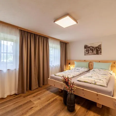 Schildhof Ebion Familienwohnung Apartment *